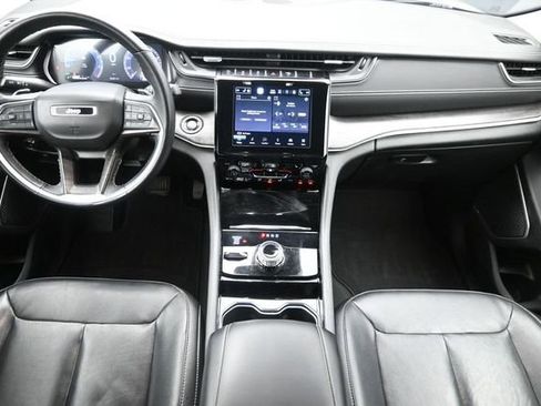 Used 2021 Jeep Grand Cherokee L Limited AWD/4WD image 21