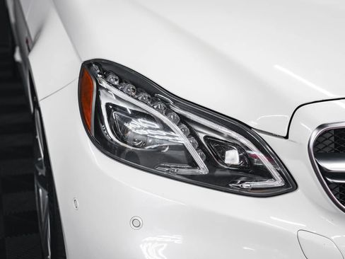 Used 2014 Mercedes-Benz E 63 AMG S-Model image 12