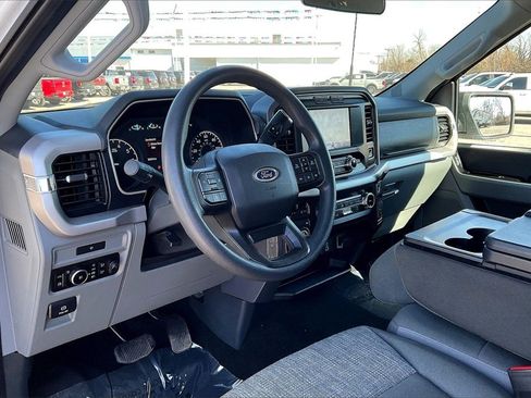 Used 2023 Ford F150 XLT w/ XTR Package image 13