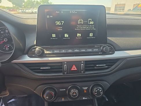 Used 2020 Kia Forte LXS image 14