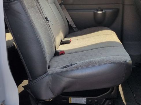 Used 2024 Chevrolet Express 3500 LT w/ LT Preferred Equipment Group RWD image 23