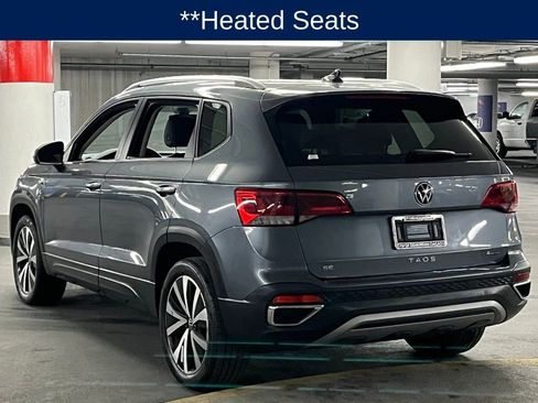 Used 2023 Volkswagen Taos SE w/ Panoramic Sunroof Package AWD/4WD image 5