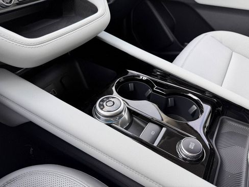 New 2026 Ford Explorer Platinum w/ LUX Leather Package image 26