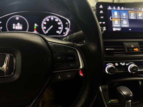 Used 2021 Honda Accord EX-L image 24