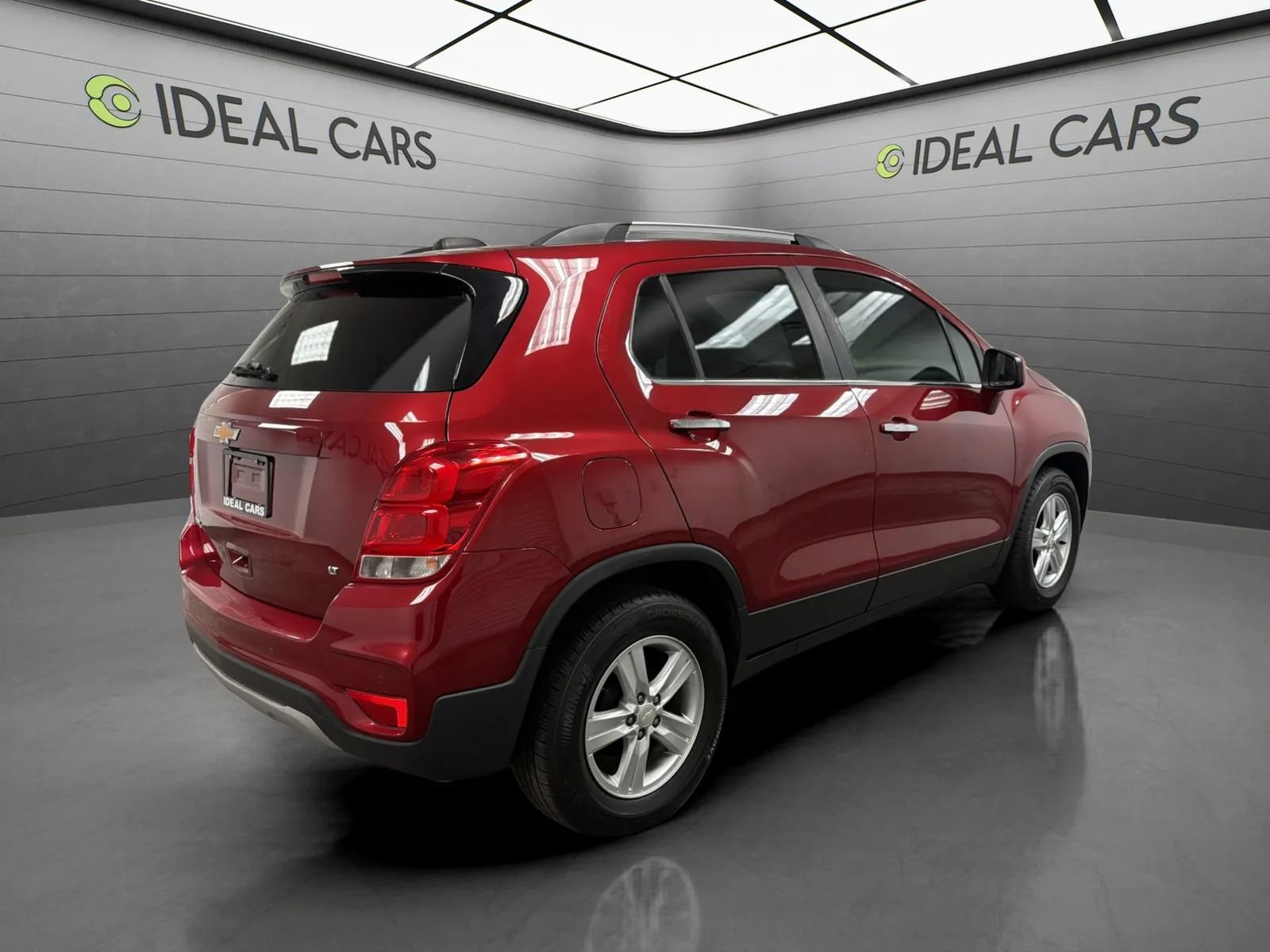 Used 2020 Chevrolet Trax LT w/ Driver Confidence Package FWD image 5