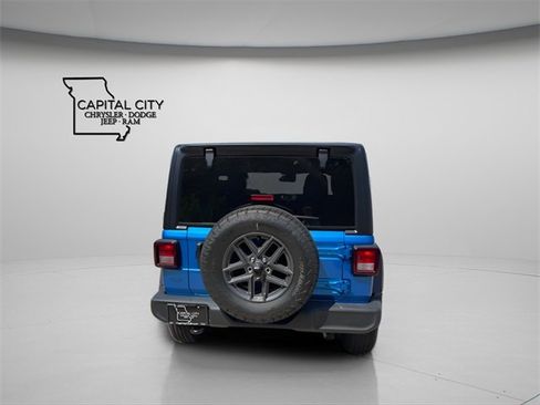 New 2025 Jeep Wrangler Sport S image 5