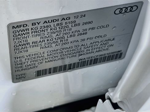 Used 2025 Audi Q3 2.0T Premium Plus AWD/4WD image 31