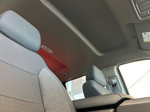 Used 2023 Chevrolet Silverado 1500 RST AWD/4WD image 15