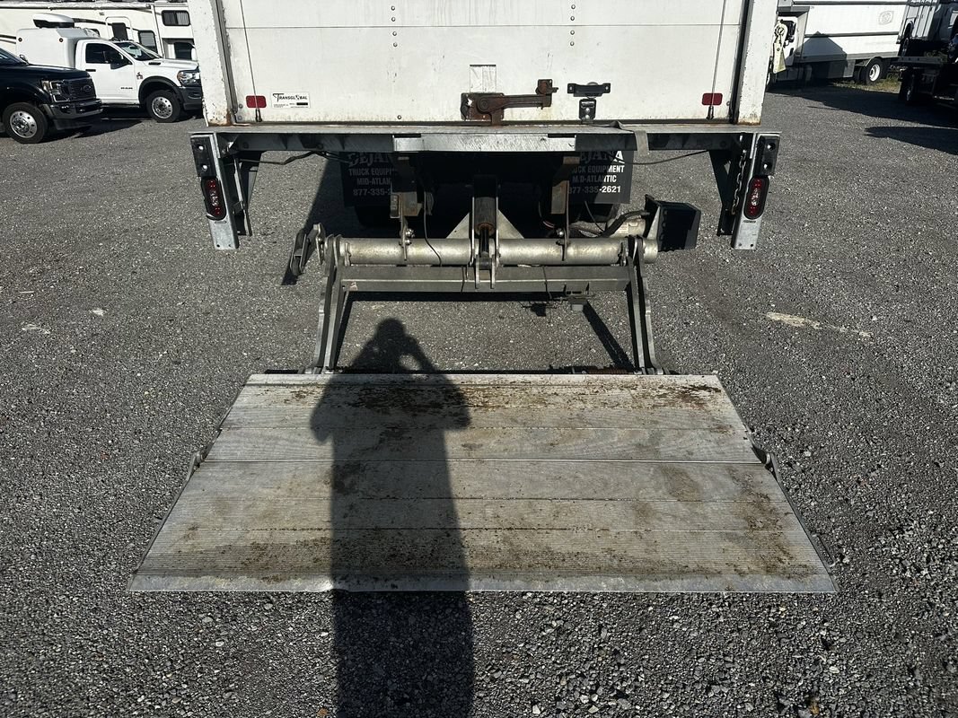 Used 2023 Ford F650 2WD Regular Cab Super Duty image 21