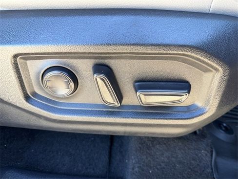 Used 2024 Toyota Tundra Limited image 30