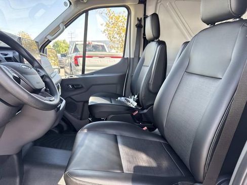 New 2026 Ford Transit 250 148 Medium Roof image 20