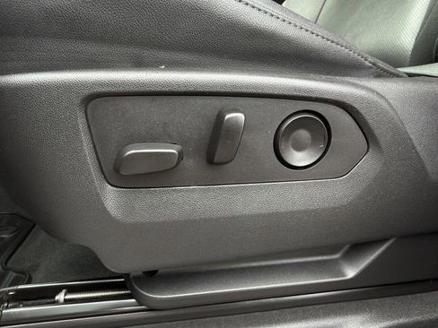 Certified 2023 Chevrolet Silverado 1500 LTZ image 27