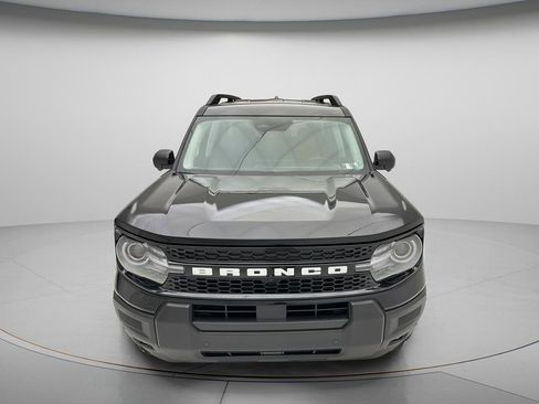 Used 2025 Ford Bronco Sport Outer Banks w/ Outer Banks Tech Package+ AWD/4WD image 2