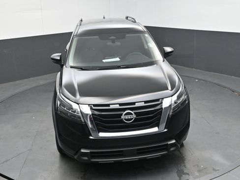 Used 2024 Nissan Pathfinder SV image 32