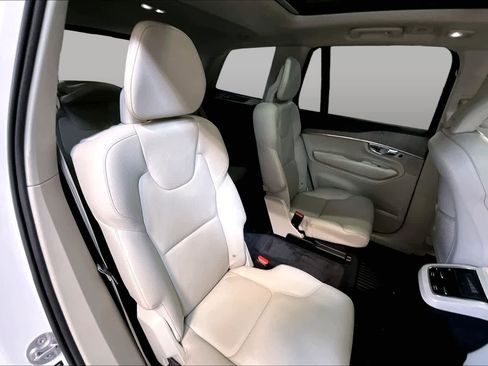 Certified 2023 Volvo XC90 B6 Plus w/ Protection Package Premier AWD/4WD image 19