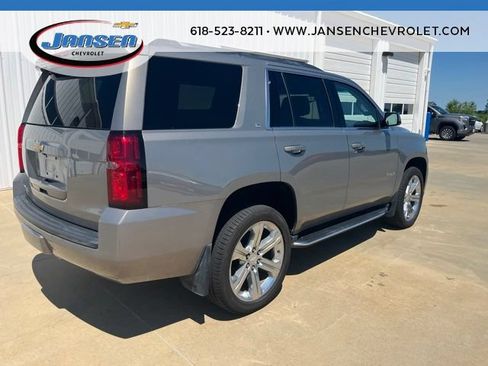 Used 2017 Chevrolet Tahoe LT w/ Luxury Package AWD/4WD image 6