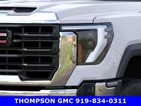 New 2026 GMC Sierra 2500 Pro w/ Convenience Package image 10