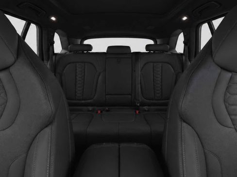 New 2026 BMW X5 M Competition w/ Executive Package AWD/4WD image 17