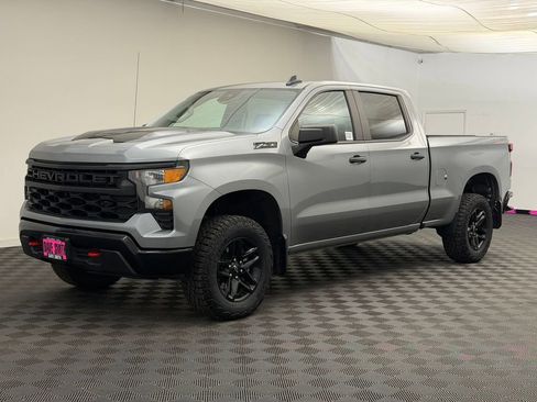 Used 2023 Chevrolet Silverado 1500 Custom Trail Boss w/ LPO, Dark Essentials Package image 1