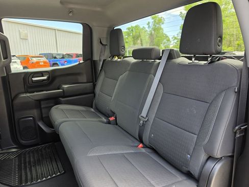 Used 2022 Chevrolet Silverado 1500 Custom RWD image 17
