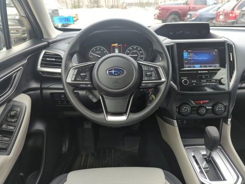 Used 2023 Subaru Forester image 18
