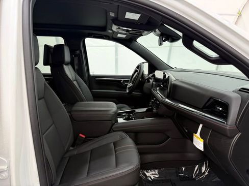 New 2025 Chevrolet Suburban RST w/ RST Capability Package image 23