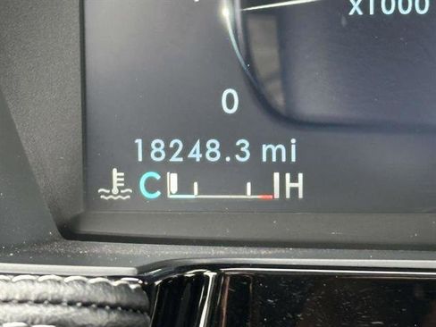 Certified 2023 Lincoln Corsair AWD image 18
