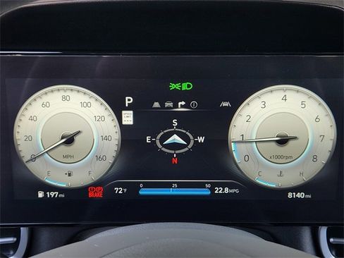 Certified 2024 Hyundai Elantra SEL image 11