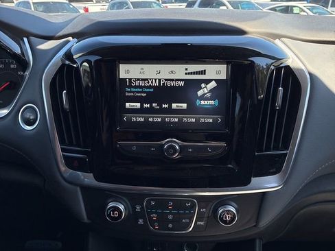 Used 2019 Chevrolet Traverse LT w/ LPO, Floor Liner Package image 20