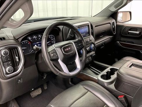 Used 2019 GMC Sierra 1500 SLT w/ SLT Premium Plus Package AWD/4WD image 16