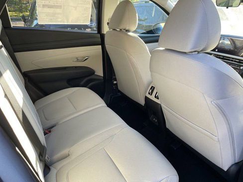 New 2026 Hyundai Tucson SEL image 11