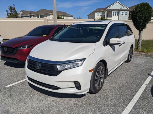 Used 2022 Honda Odyssey Touring image 1