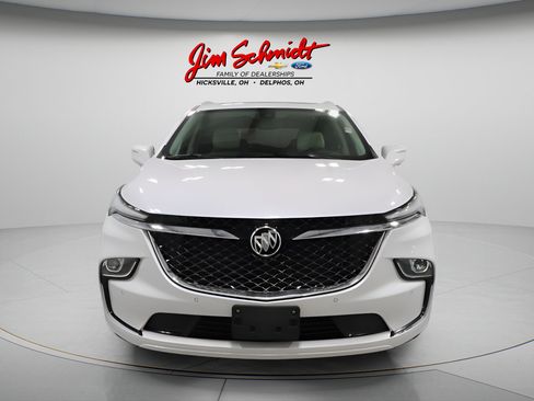 Used 2023 Buick Enclave Avenir w/ Trailering Package, 5000 lbs. AWD/4WD image 3
