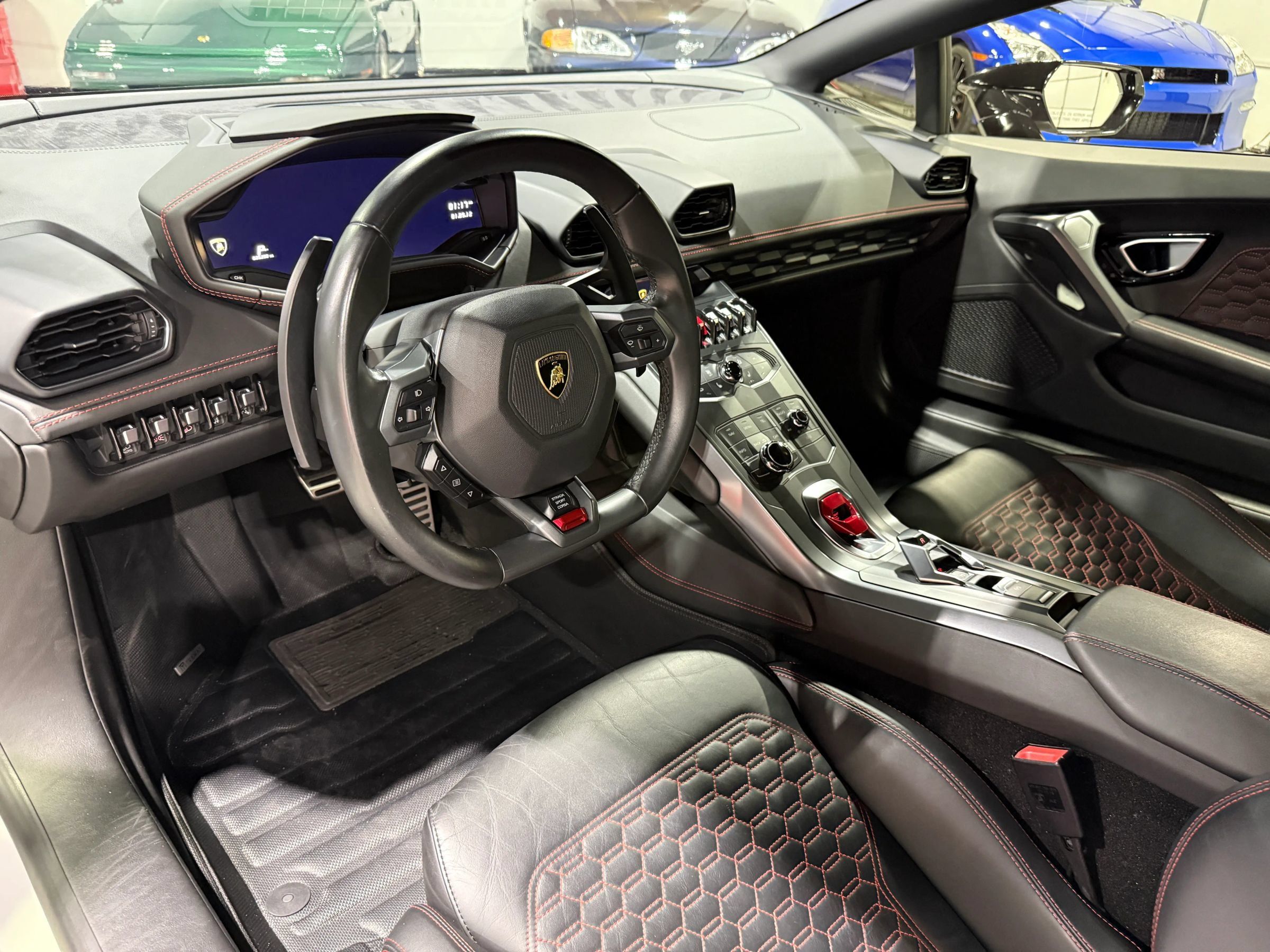 Used 2017 Lamborghini Huracan LP 580-2 RWD image 46