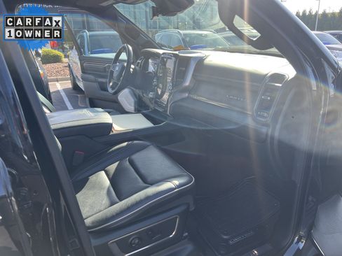 Used 2020 RAM 1500 Limited w/ Black Appearance Package AWD/4WD image 35