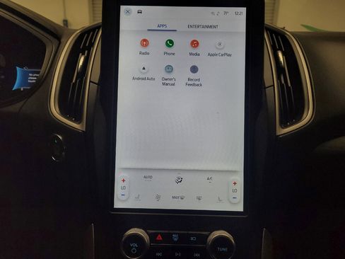 Used 2023 Ford Edge SEL image 25