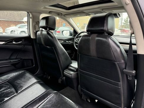 Used 2020 Honda Civic EX-L image 22