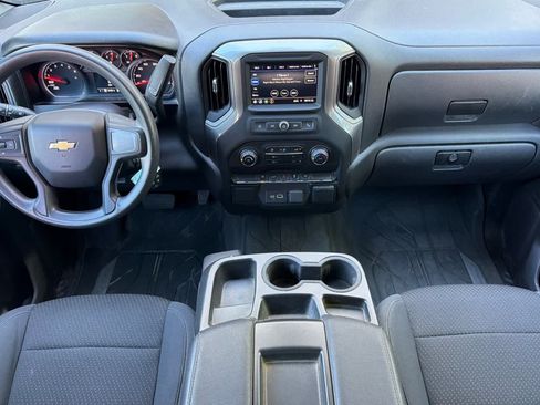Used 2021 Chevrolet Silverado 1500 Custom AWD/4WD image 3
