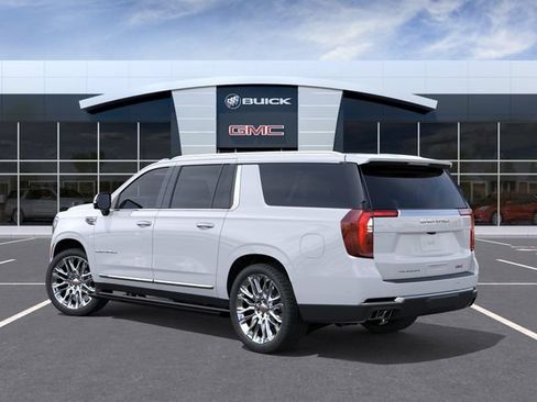 New 2026 GMC Yukon XL Denali w/ Denali Reserve Package AWD/4WD image 3