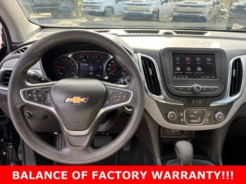Used 2023 Chevrolet Equinox LS w/ LS Convenience Package FWD image 17