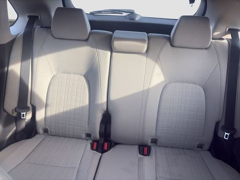 Certified 2023 Honda HR-V LX image 13