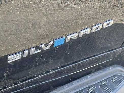 Used 2024 Chevrolet Silverado EV RST AWD/4WD image 10