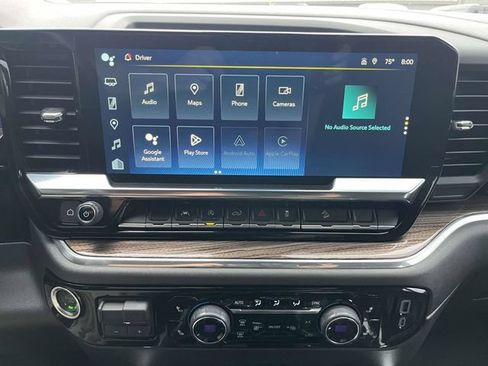 Used 2024 Chevrolet Silverado 1500 LT Trail Boss w/ Convenience Package II AWD/4WD image 26