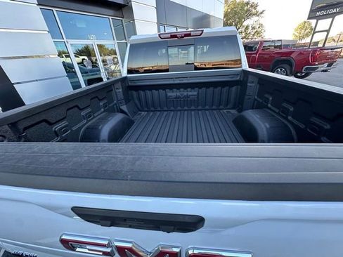 New 2026 GMC Sierra 1500 Denali w/ Denali Reserve Package AWD/4WD image 7