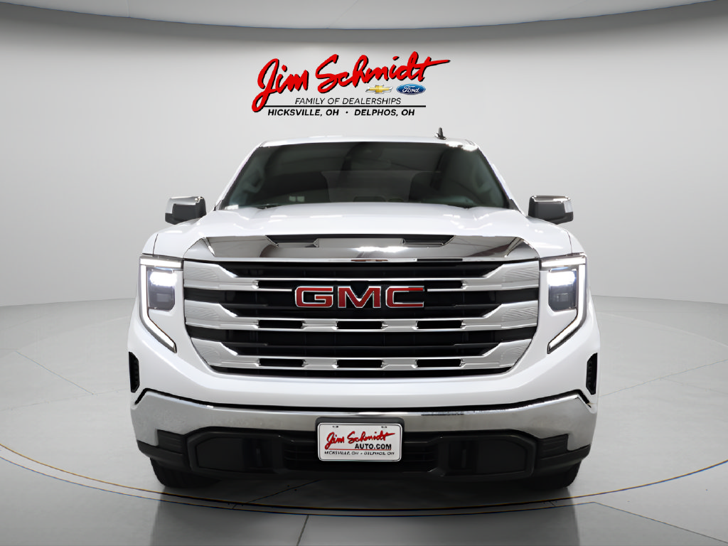 Used 2023 GMC Sierra 1500 SLE w/ Max Trailering Package AWD/4WD image 3
