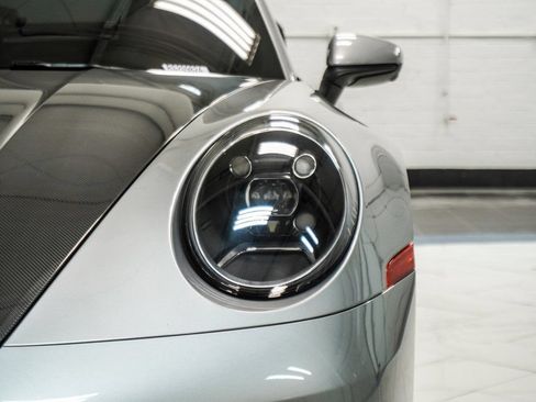 Used 2024 Porsche 911 Carrera RWD image 16