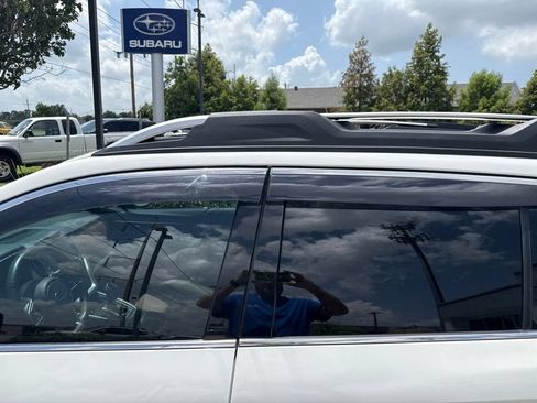 Used 2022 Subaru Outback Touring XT AWD/4WD image 9
