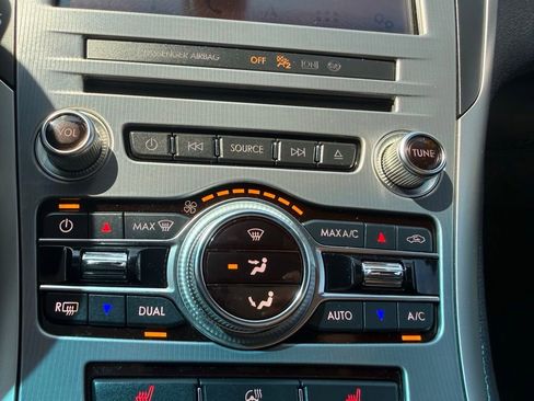 Used 2019 Lincoln MKZ Reserve w/ Reserve Plus Package AWD/4WD image 36