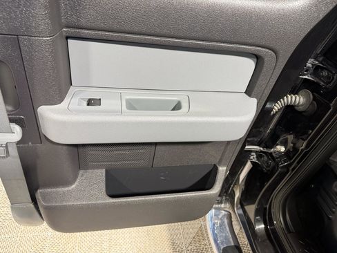 Used 2013 Ford F150 XLT w/ Luxury Equipment Group AWD/4WD image 15