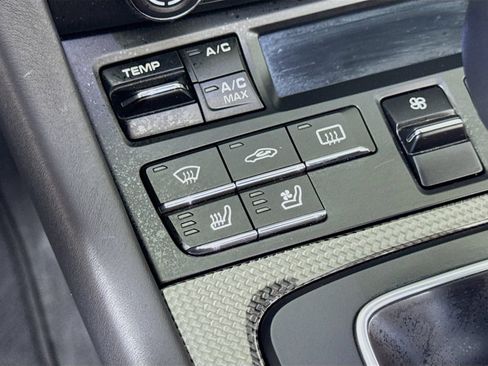 Used 2019 Porsche 911 Turbo S AWD/4WD image 19